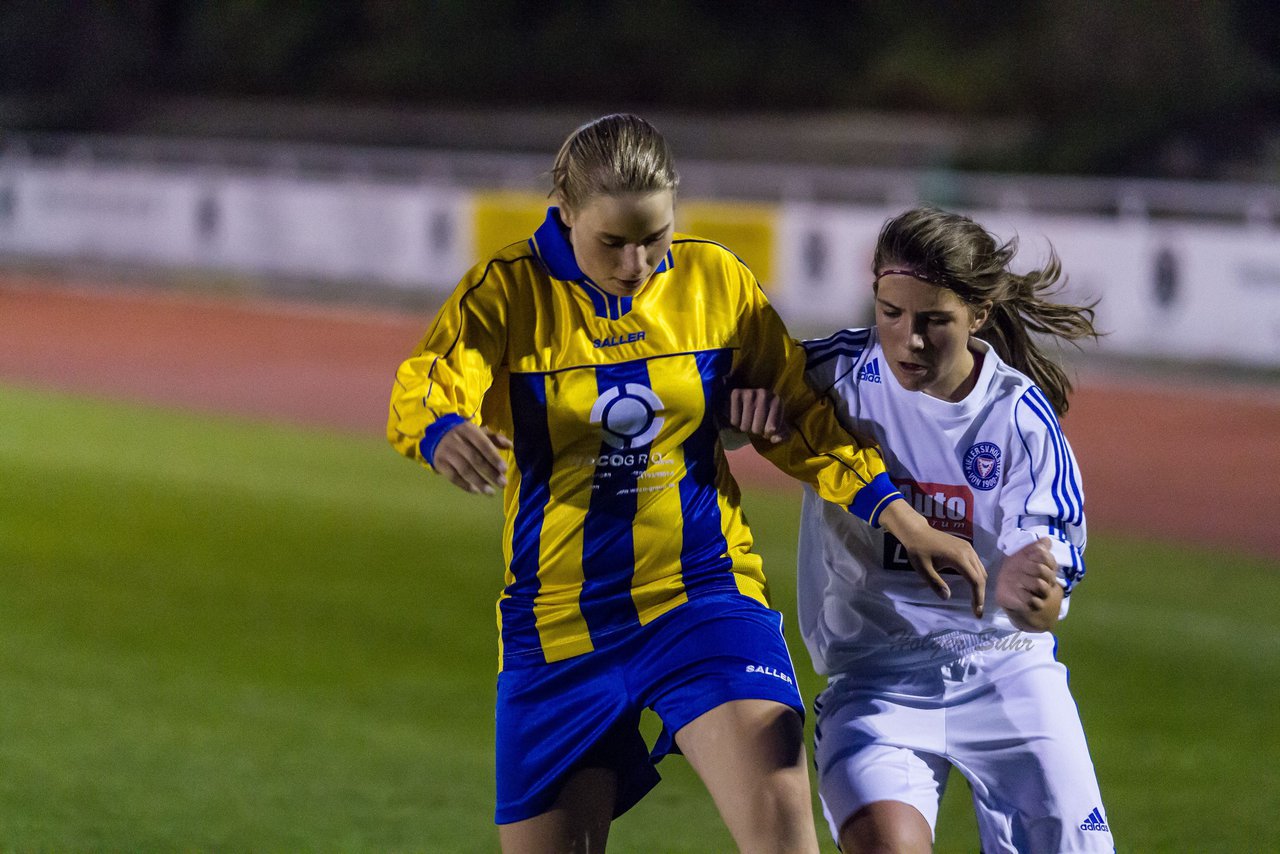 Bild 143 - B-Juniorinnen SV Henstedt-Ulzburg - Holstein Kiel : Ergebnis: 0:12